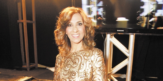 Toda elegante, a querida Rosana Branquinho apresentou o Backstage Fashion 2013